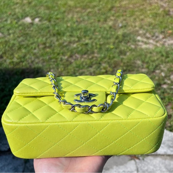 Chanel - Picture 14 of 16